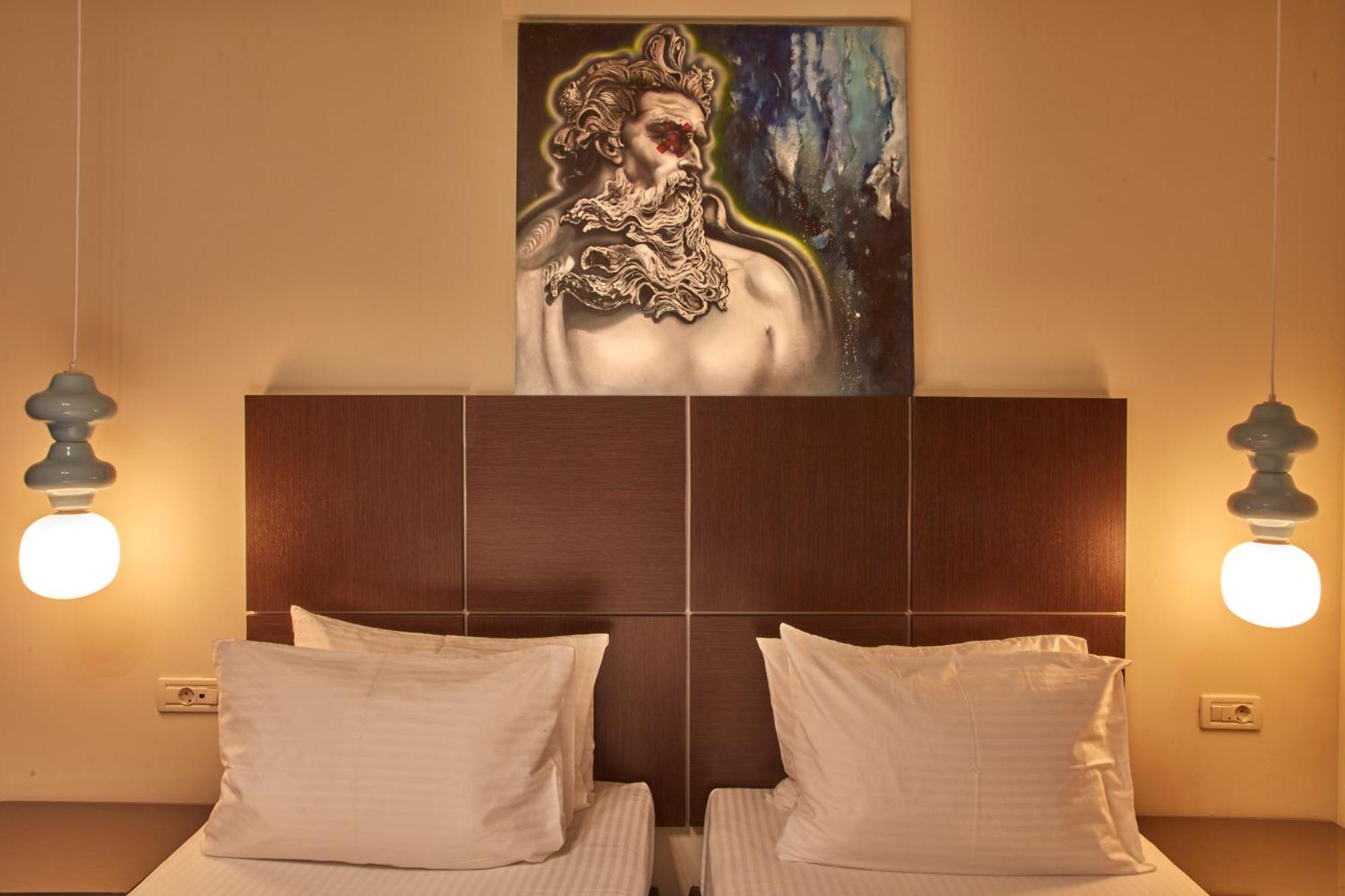 Bed & Breakfast Way Pop Art